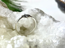 Load image into Gallery viewer, North Star Ring in Silver