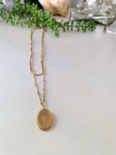 Load image into Gallery viewer, LAYERED STAR NECKLACE IN GOLD - Emerald Boutique VA