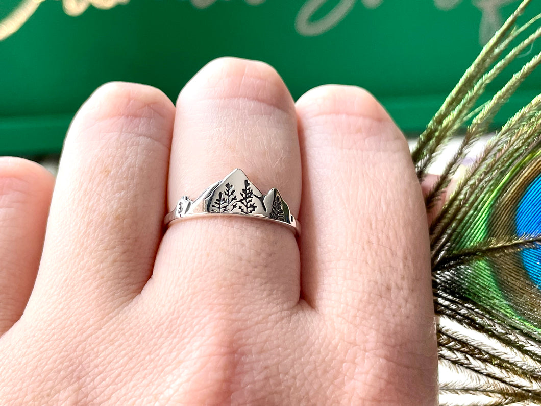 Take Me to the Mountains Ring in Silver