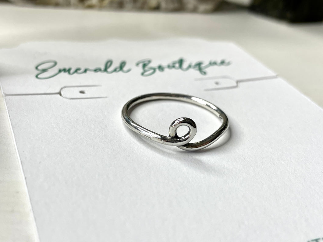 Tiny Loop Ring in Silver