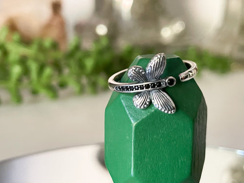 BUTTERFLY RING IN SILVER - Emerald Boutique VA